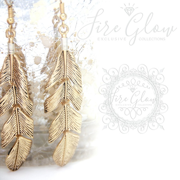 Boho Chic Gold Tone Dangling Feather Earrings - Picture 3 of 13